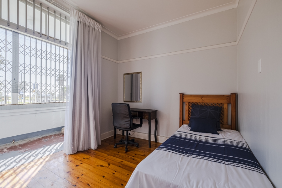 2 Bedroom Property for Sale in Summerstrand Eastern Cape